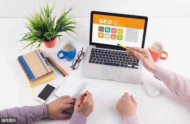 玩彩网官方进入钟楚曦穿了年的古董高定